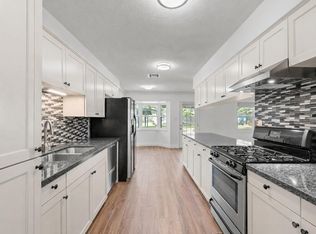 5522 Chantilly Ln, Houston, TX 77092