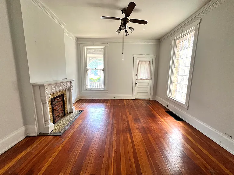 4227 Hamilton Ave #1 — Photo 3