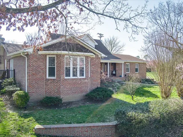 1198 N Franklin Ave, Cookeville, TN 38501