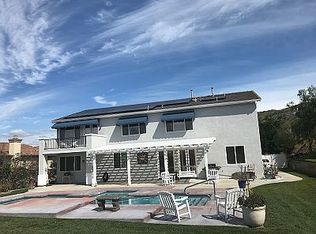 4823 Ridge Point Way, Riverside, CA 92509