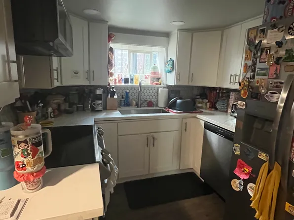 406 N 46th St Unit B, Seattle, WA 98103