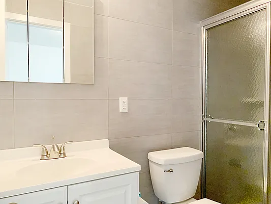 Rented by Compass | media 19