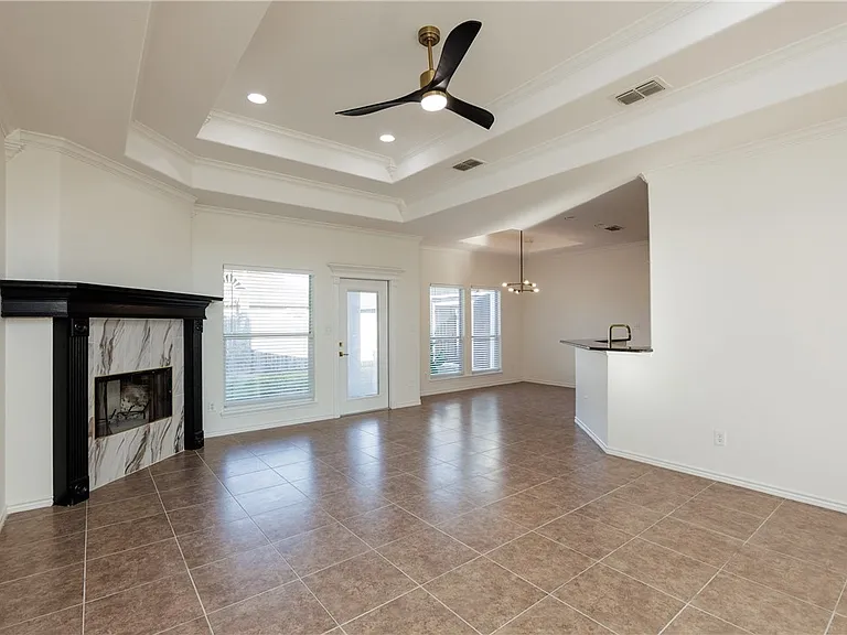 4025 Puget Sound Dr — Photo 5