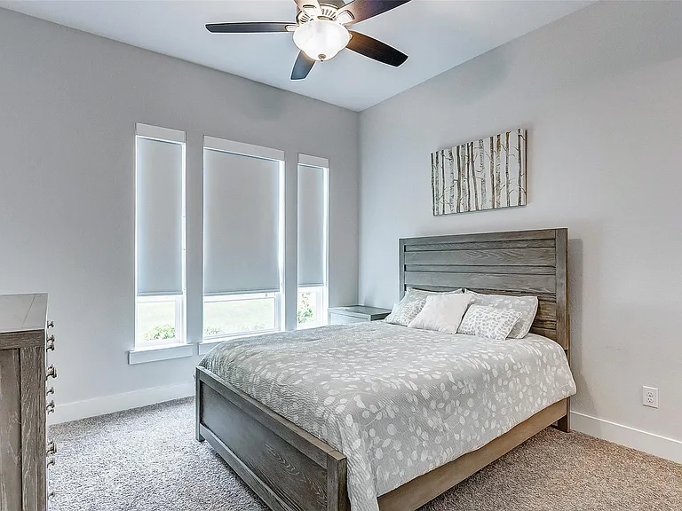 9903 Regal Bend Dr — Photo 29