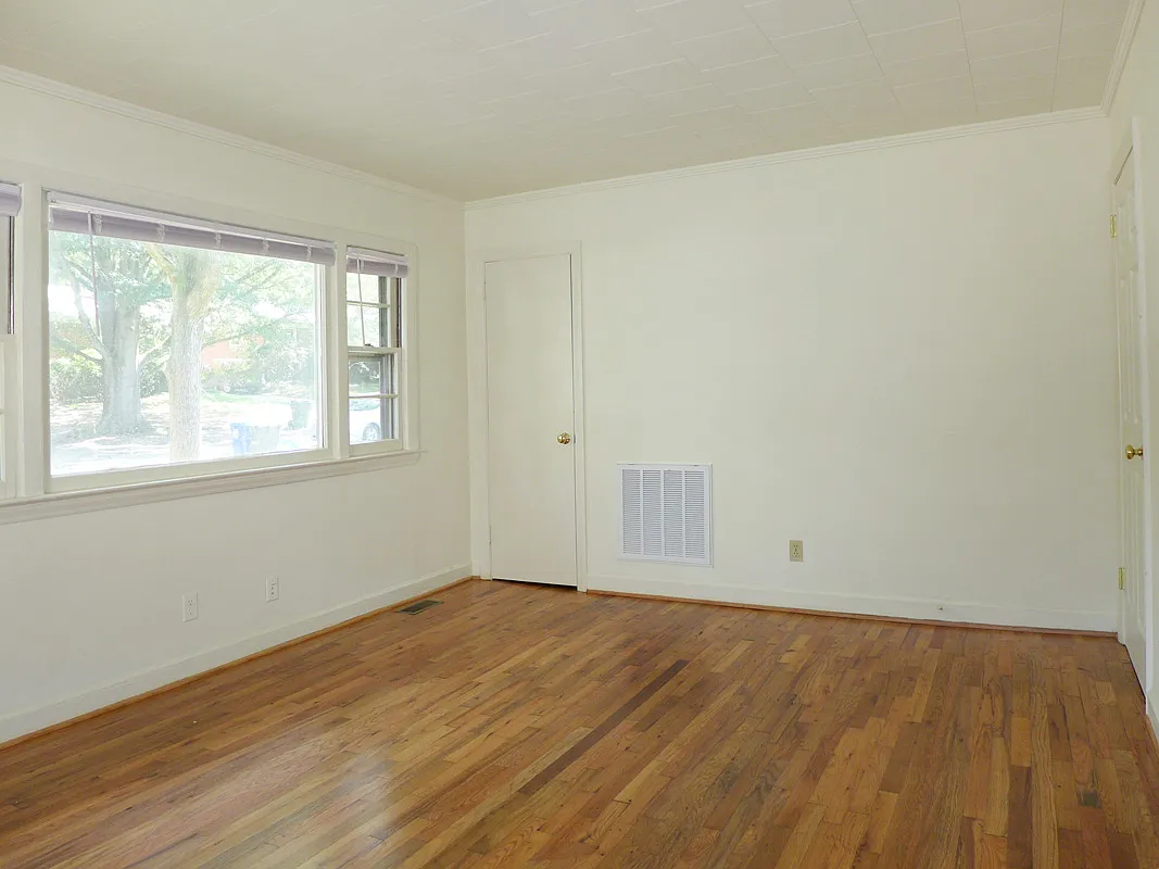 2 bed, 896 sqft, $1,495 — Photo 4