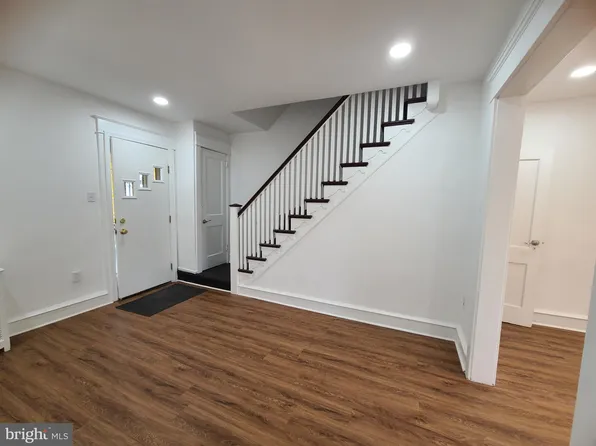 1807 Wakeling St, Philadelphia, PA 19124