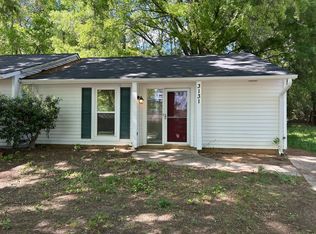 3131 Quinley Pl, Raleigh, NC 27604