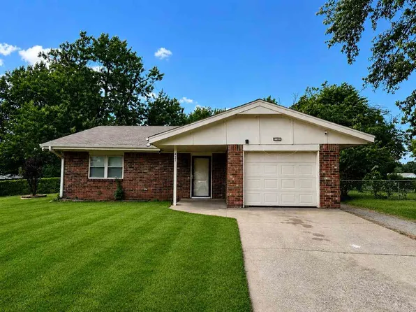 421 Stansbury St, Perkins, OK 74059