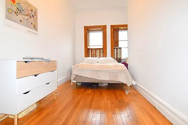 Rented by Manhattan Spaces