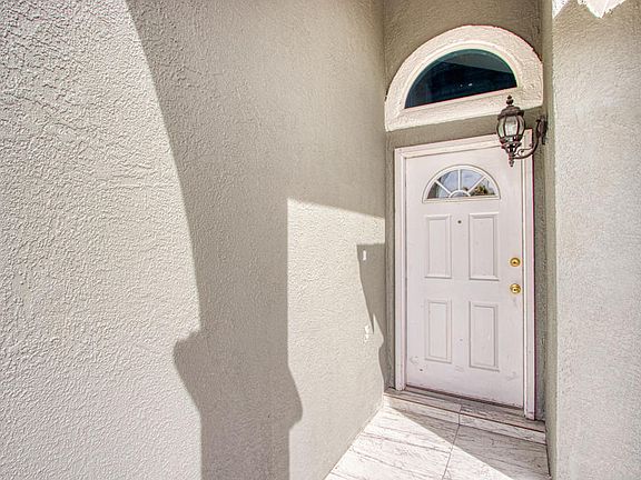 2nd image of 3812 Tierra Joya Pl