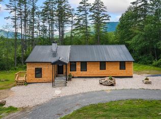 55 Flynn Hollow Rd, Sunderland, VT 05250