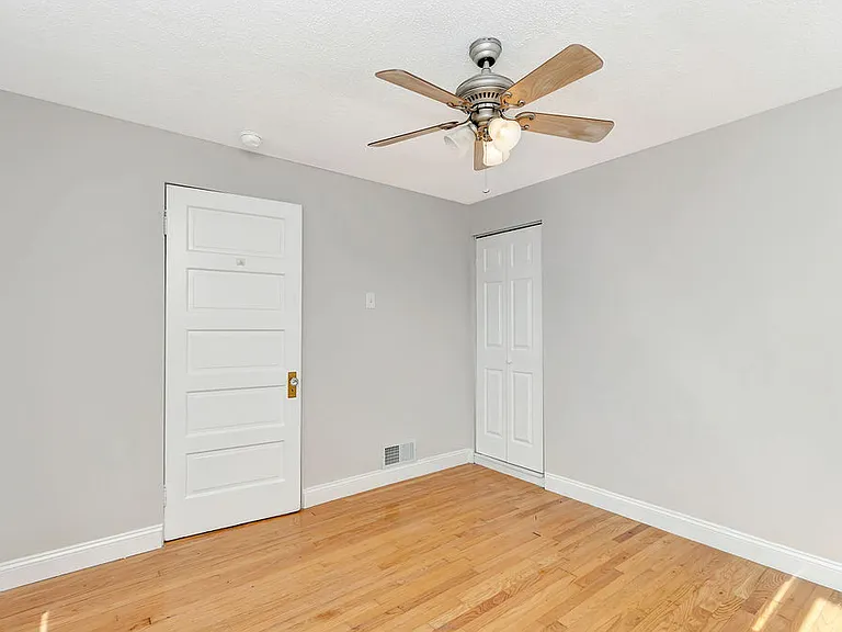 2758 Minot Ave #1 — Photo 19