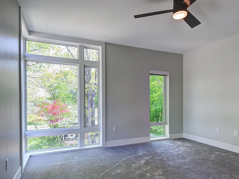 2059 Lafayette Rd #202 — Photo 22