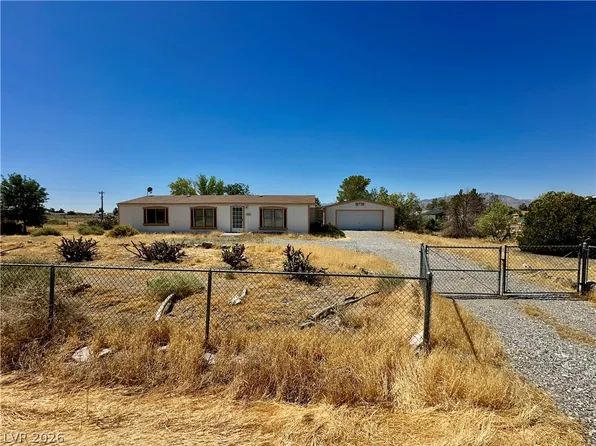 3051 Van Ln, Pahrump, NV 89048