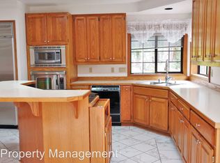 21125 Raintree Pl NW, Poulsbo, WA 98370