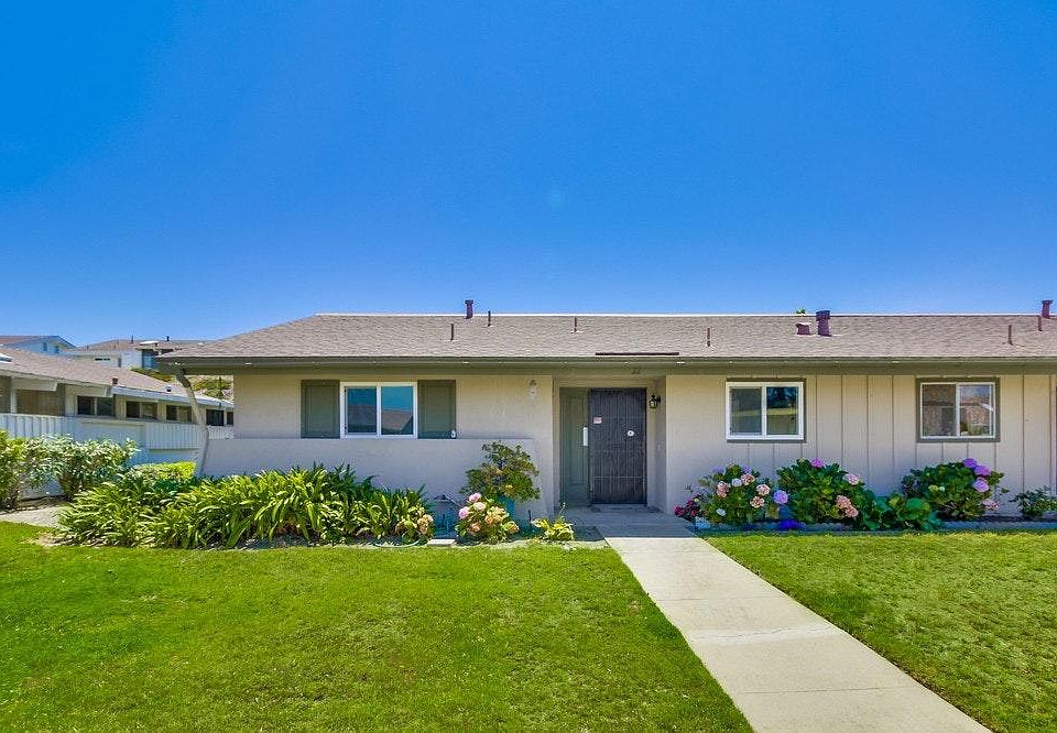 1st image of 3615 Vista Bella Unit 22