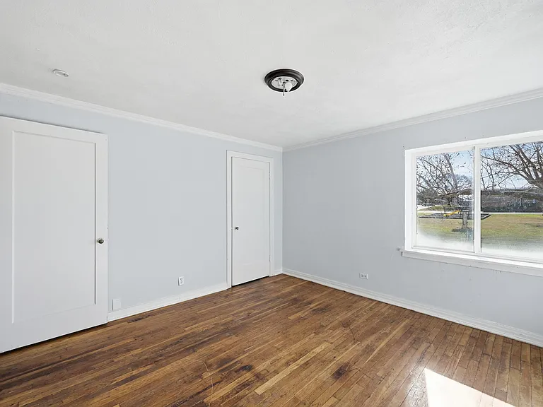 305 W Morton St #307 — Photo 15