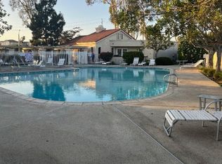 19105 Shoreline Ln UNIT 5, Huntington Beach, CA 92648