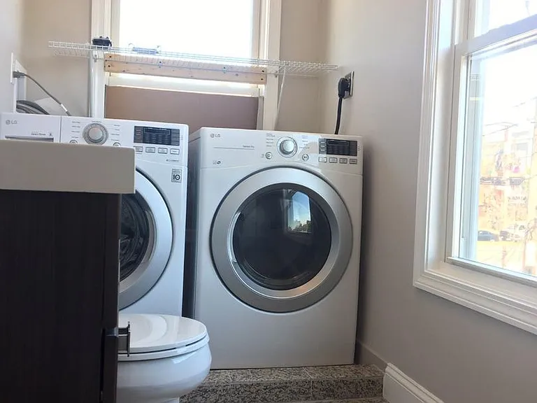 77 Linden St #2 — Photo 11