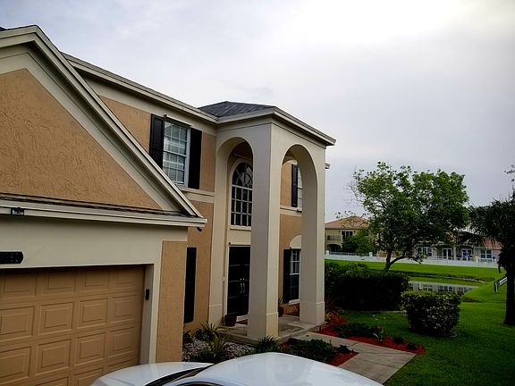 2nd image of 10282 SW 55th Ln