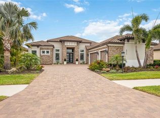 5313 Greenbrook Dr, Sarasota, FL 34238