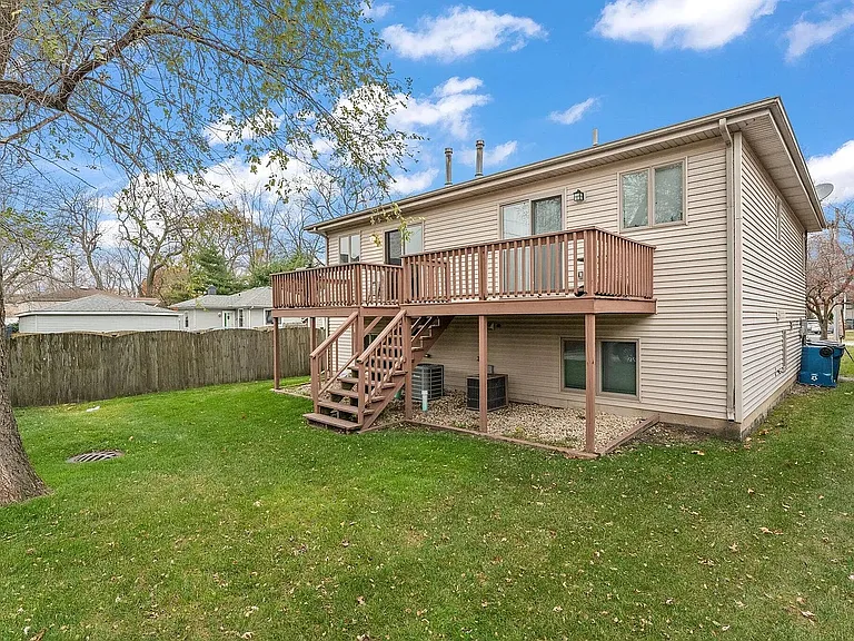 2744 Hart Rd — Photo 13