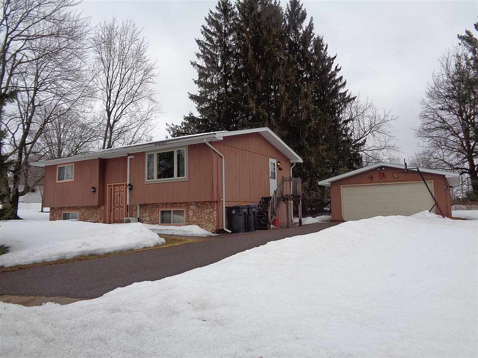 1st image of 901 Highland Ln
