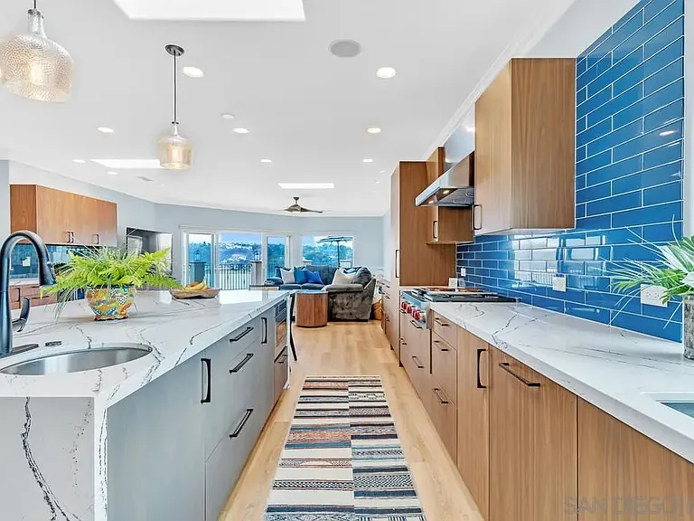 7564 Navigator Cir — Photo 33