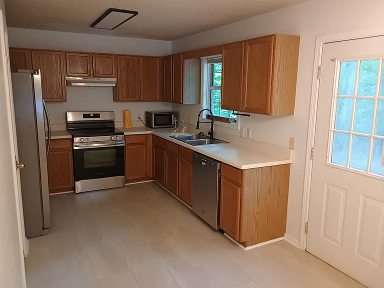 1840 Dobbs Creek Ct — Photo 7