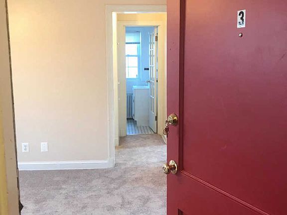 2nd image of 710 22nd St S APT 3