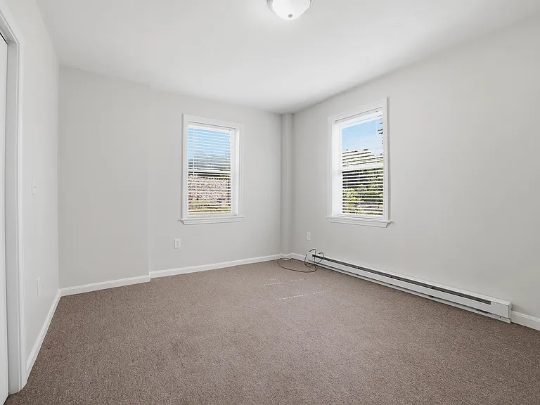 44 Howarth Rd #5 — Photo 12