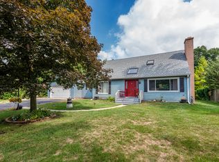 25W756 Armbrust Ave, Wheaton, IL 60187