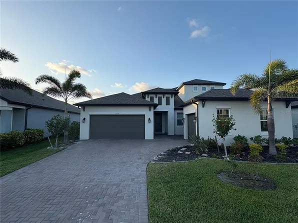 12571 Night View Dr, Sarasota, FL 34238