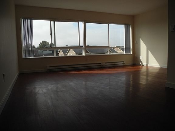 2nd image of 1819 NW Central Pl #2404