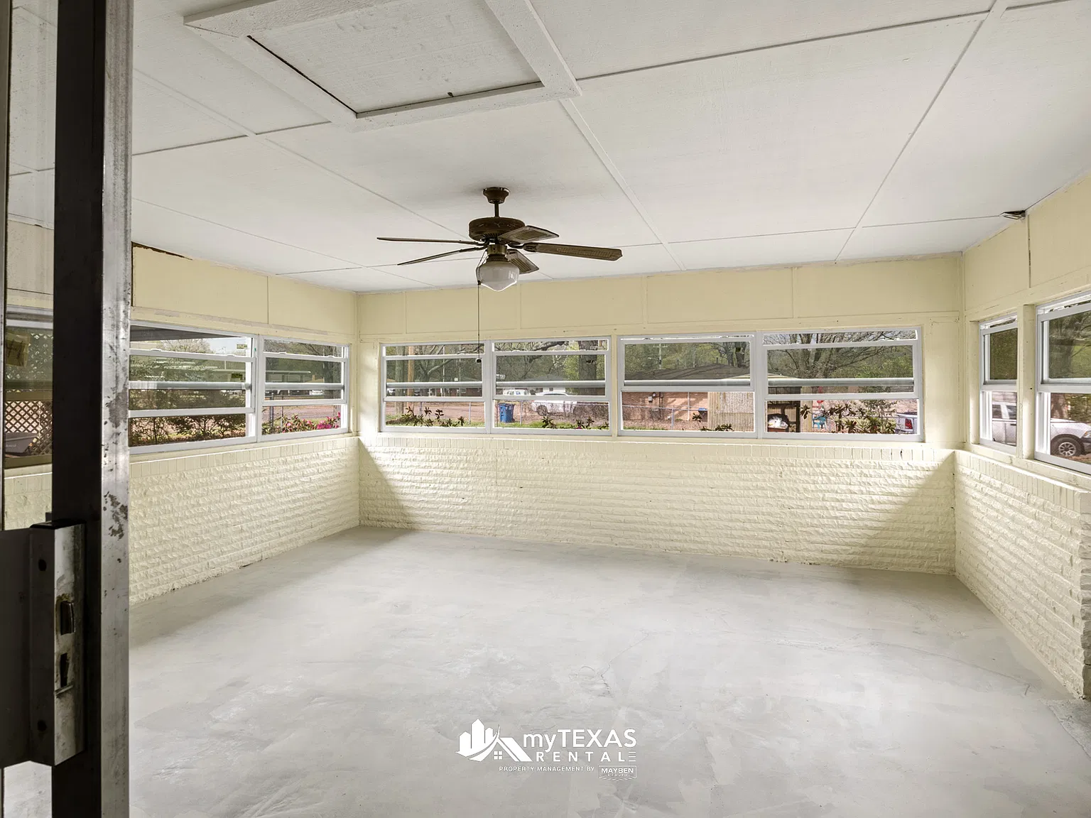 401 Hickory Street - 1 — Photo 4
