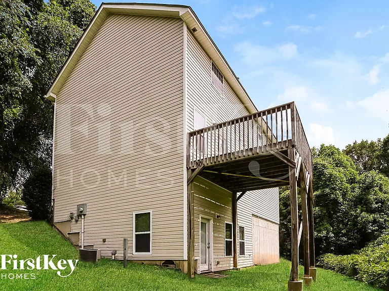 402 Legend Creek Point — Photo 15