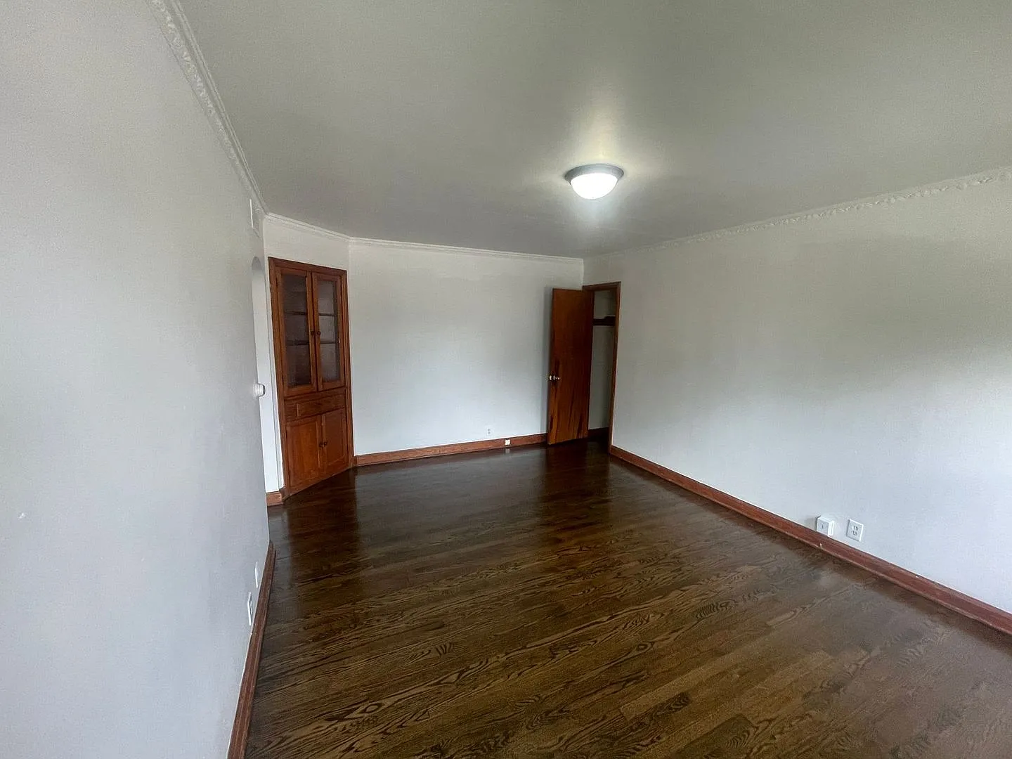 5431 W Greenfield Ave. (4 Unit) — Photo 3