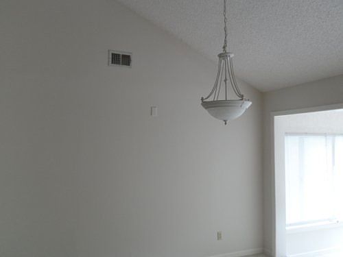 5th image of 2607 Wood Hill Dr