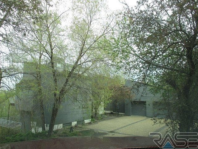 1st image of 4904 S Caraway Dr