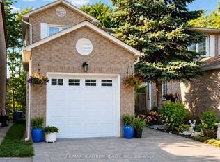 146 Cottonwood Ct, Markham, ON L3T5X1