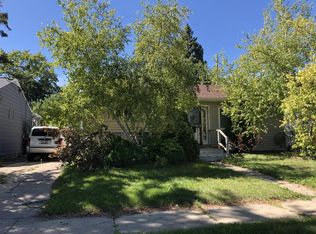 5497 N 69th St, Milwaukee, WI 53218