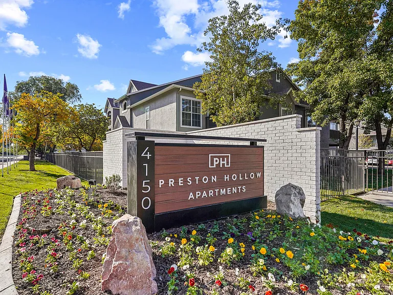 Preston Hollow — Photo 6