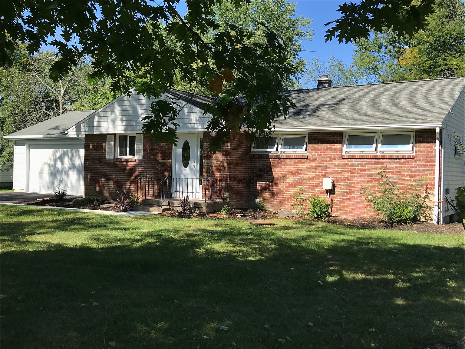 4371 Beach Ridge Rd, North Tonawanda, NY 14120 | Zillow