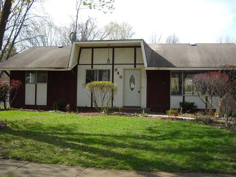 1st image of 949 Winthrop Ct