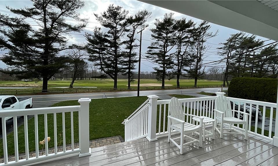 424 Middle Hwy Barrington RI Zillow