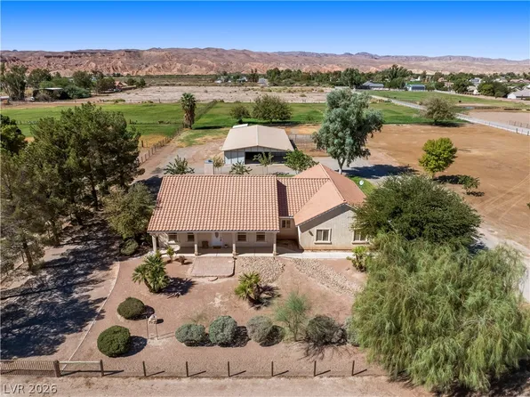 2265 Mateuse St, Moapa Valley, NV 89021