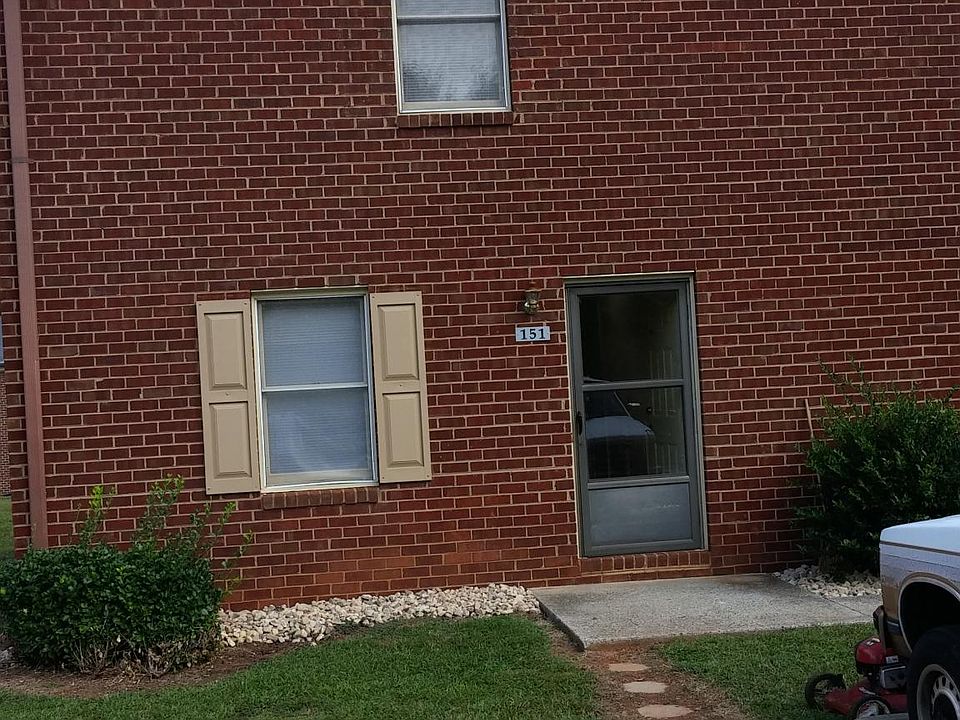 1st image of 151 Northvail Dr