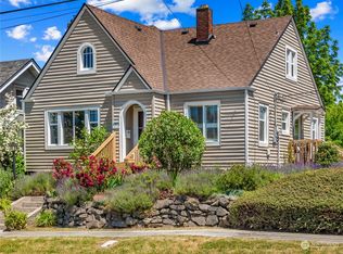5631 S Sheridan Ave, Tacoma, WA