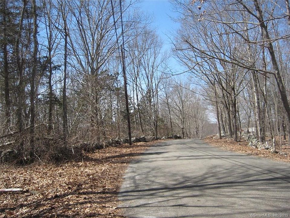 2nd image of 37 Crary Rd