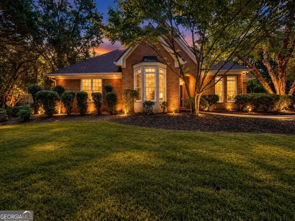 307 Montrose Dr, McDonough, GA 30253